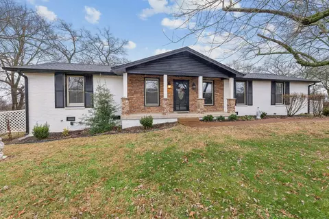 427 Kinhawk Ct, Nashville, TN 37211