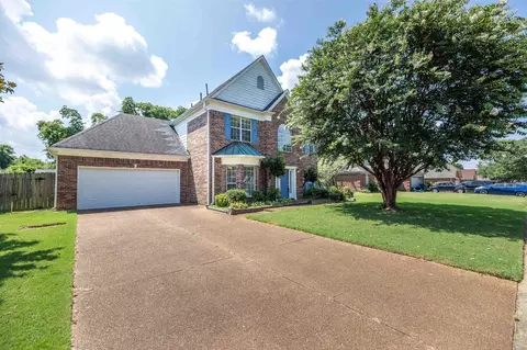 6759 Oakmoor Cir, Memphis, TN 38135