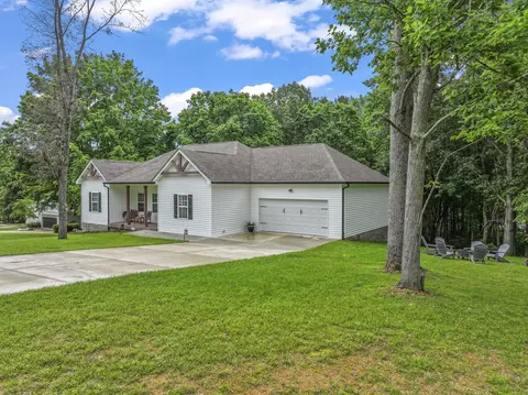 18 Shady Cove Ln, Winchester, TN 37398