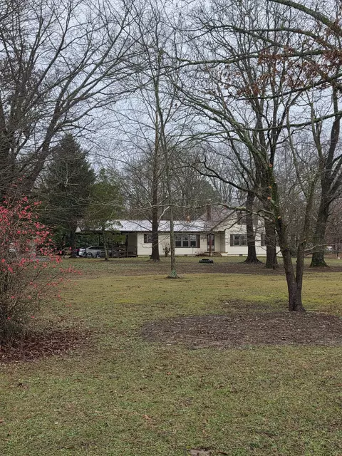 3846 New Bushy Branch Rd, Manchester, TN 37355
