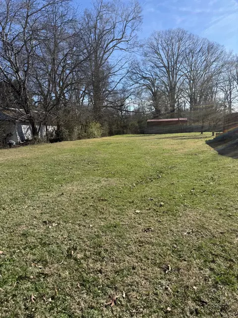606 E Warren St, Tullahoma, TN 37388