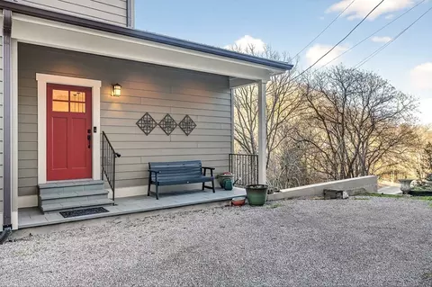 Exterior - 3379 Austin Bottom Rd, Baxter, TN 38544 photo 3 of 9