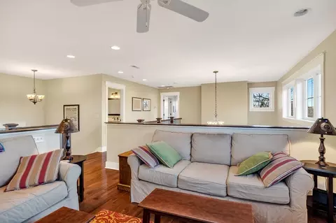 Living - 3379 Austin Bottom Rd, Baxter, TN 38544 photo 5 of 6
