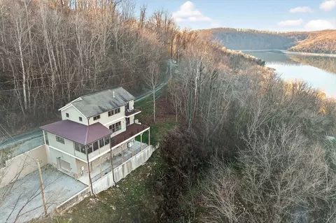 View/Area - 3379 Austin Bottom Rd, Baxter, TN 38544 photo 2 of 6