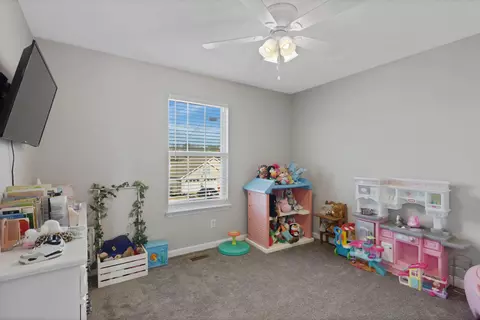 Bedroom - 47 Spring Place Dr, Fort Oglethorpe, GA 30742 photo 4 of 5