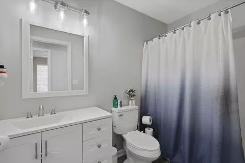 Bath - 47 Spring Place Dr, Fort Oglethorpe, GA 30742 photo 2 of 2