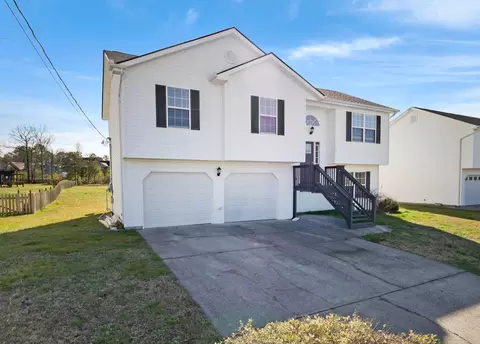 Exterior - 47 Spring Place Dr, Fort Oglethorpe, GA 30742 photo 2 of 7
