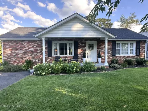 2940 Gaston Ave, Knoxville, TN 37917