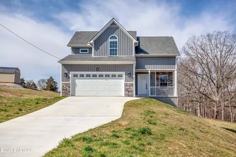 115 Paul Ln, La Follette, TN 37766