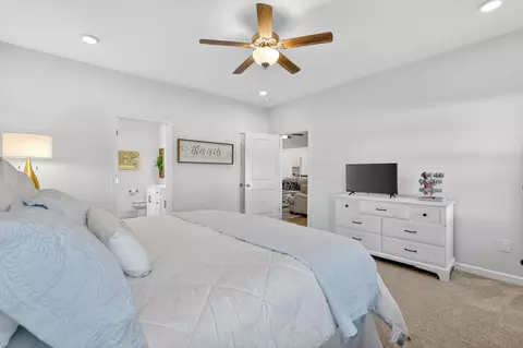 Bedroom - 1010 Hickoryridge Dr, Murfreesboro, TN 37129 photo 6 of 8