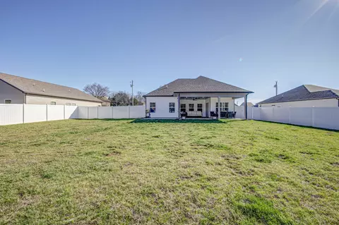 Exterior - 1010 Hickoryridge Dr, Murfreesboro, TN 37129 photo 9 of 12