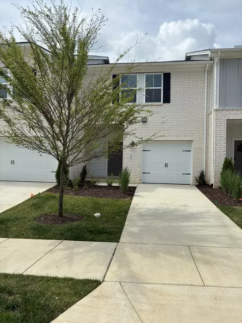 7146 Cedarcrest Ln, Fairview, TN 37062