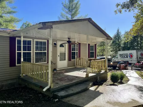 123 Doc Huling Rd, Robbins, TN 37852 photo 4