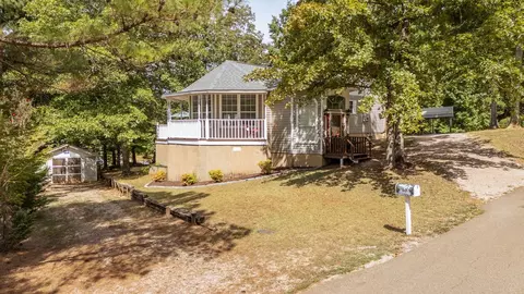 870 Clay Loop, Savannah, TN 38372