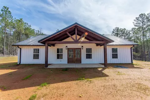 1471 Chambers Store Rd, Michie, TN 38357