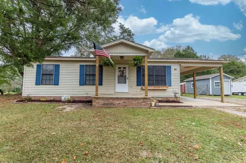109 Pyron St, Adamsville, TN 38310