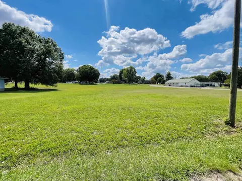 0 Maple St, Savannah, TN 38372