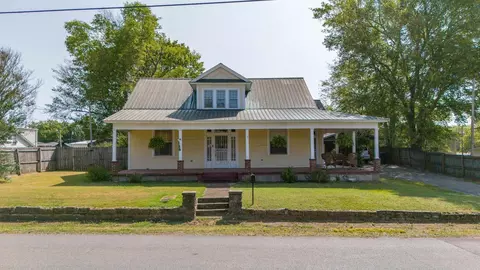 160 Alabama St, Savannah, TN 38372