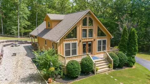 120 Morris Dr, Waynesboro, TN 38485