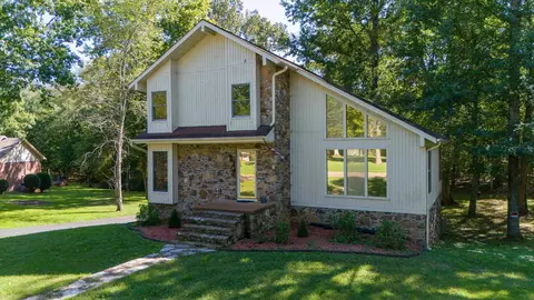 205 Cagle Cir, Savannah, TN 38372