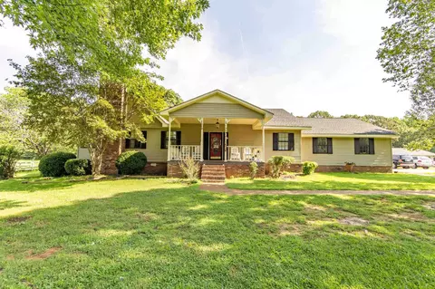 571 Austin St, Savannah, TN 38372