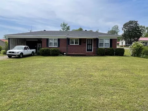 3828 Main St, Bethel Springs, TN 38315
