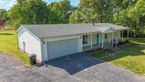 732 Dade Ellington Rd, Humboldt, TN 38343