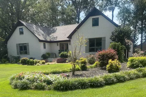 345 Cagle Cir, Savannah, TN 38372