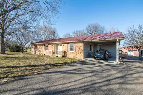 380 Dove Dr, Savannah, TN 38372