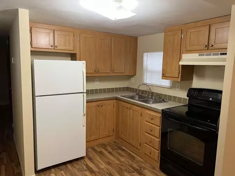 175 Daniel St, Savannah, TN 38372 photo 2