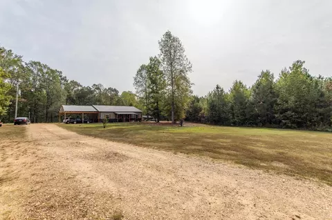 395 Cw White Dr, Morris Chapel, TN 38361