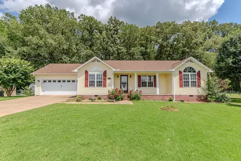 510 Prince Pl, Savannah, TN 38372
