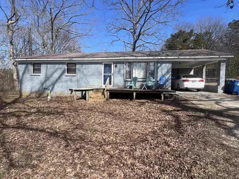 4021 Morrison Creek Rd, Clifton, TN 38425