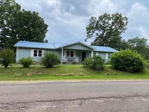 338 Bob Plunk Rd, Bethel Springs, TN 38315