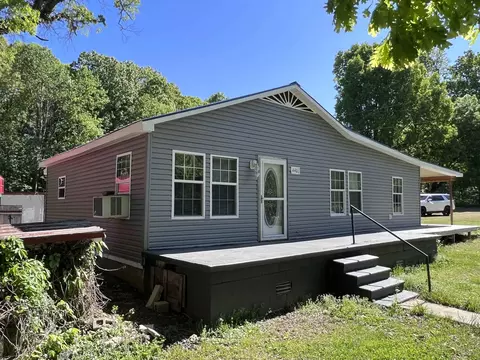 440 Bensontown Rd, Savannah, TN 38372