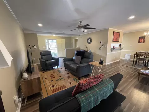 185 Phillips Dr, Savannah, TN 38372 photo 9
