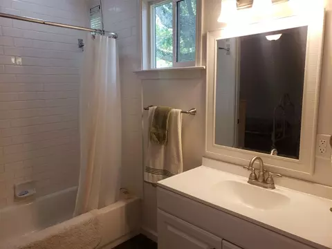 140 E Main St, Savannah, TN 38372 photo 22