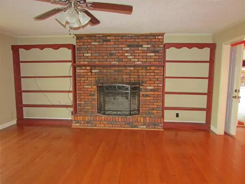 925 Damron Loop, Counce, TN 38326 photo 5