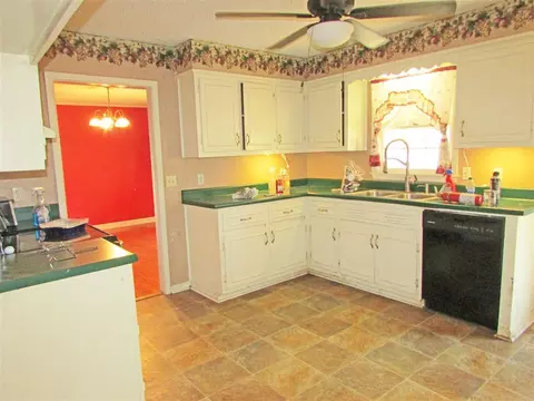 925 Damron Loop, Counce, TN 38326 photo 2