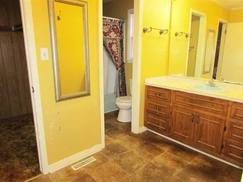925 Damron Loop, Counce, TN 38326 photo 9