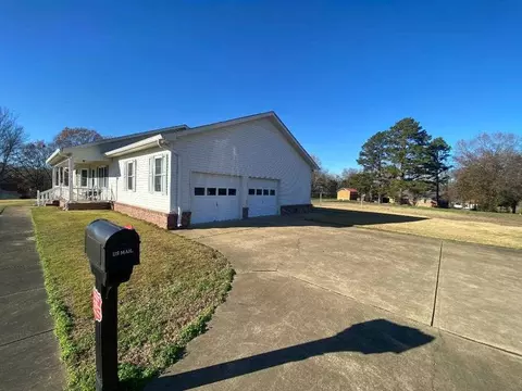 375 Opel Loop, Savannah, TN 38372 photo 16