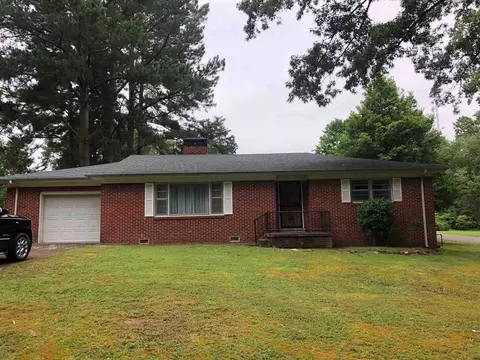 385 Davis St, Savannah, TN 38372 photo 1