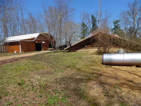 820 John George Loop, Michie, TN 38357 photo 3