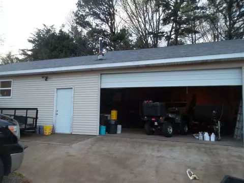 565 Willoughby Loop, Savannah, TN 38372 photo 4