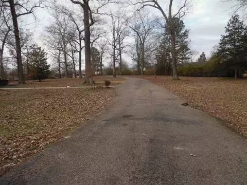 1095 Wayne Rd, Savannah, TN 38372 photo 12