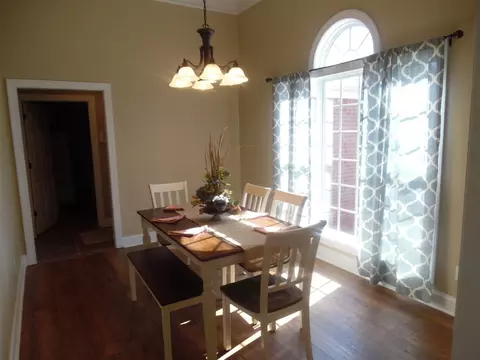 41 Grandview Loop, Selmer, TN 38375 photo 5
