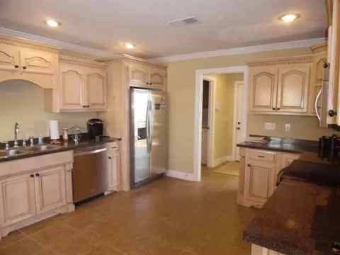 41 Grandview Loop, Selmer, TN 38375 photo 3