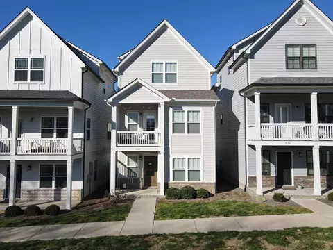 636 Parkvue Place Dr, Nashville, TN 37221