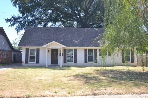1694 Vera Cruz St, Memphis, TN 38117