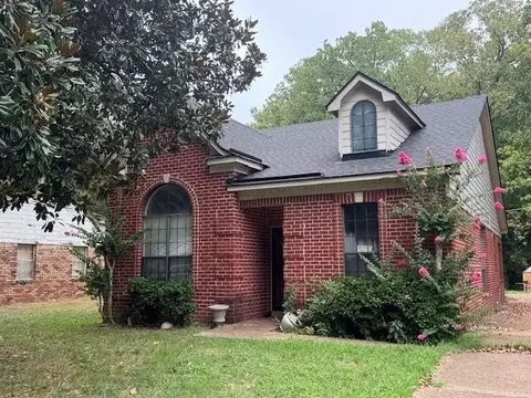 2512 Courtney Dr, Memphis, TN 38128